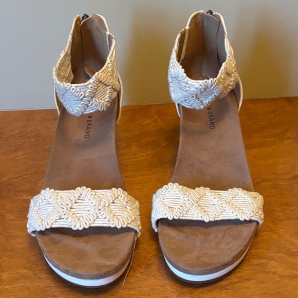 New Lucky brand Kaydyn ankle strap wedge sandals - Picture 3 of 7